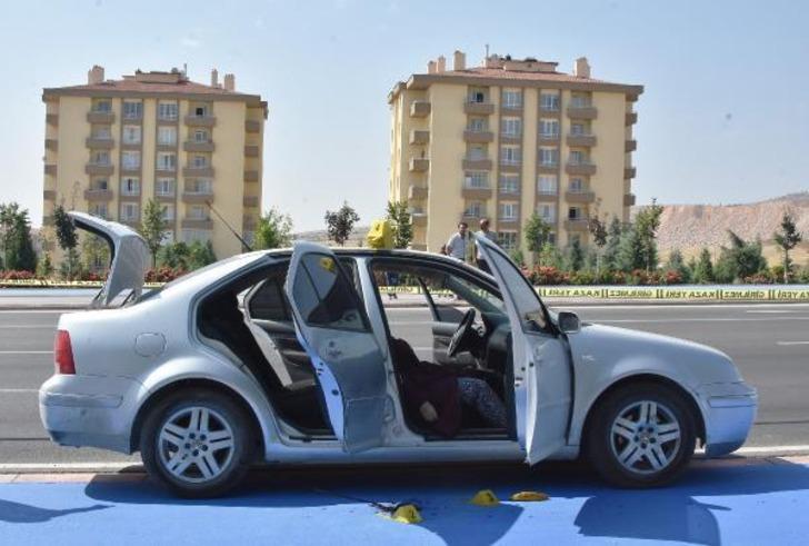 Kavun kestiği bıçakla sevgilisini öldürmüştü! Muhtarın cezası 15 yıla düşürüldü G4