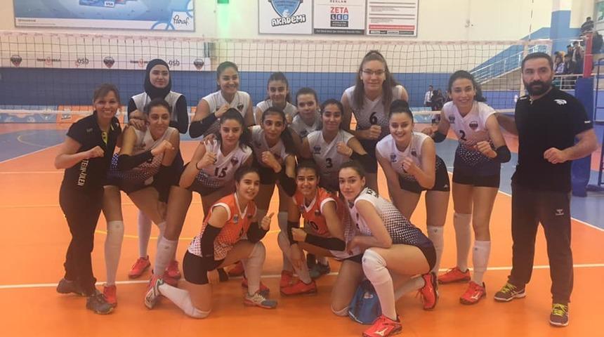 OSB Teknik Koleji namağlup devam ediyor