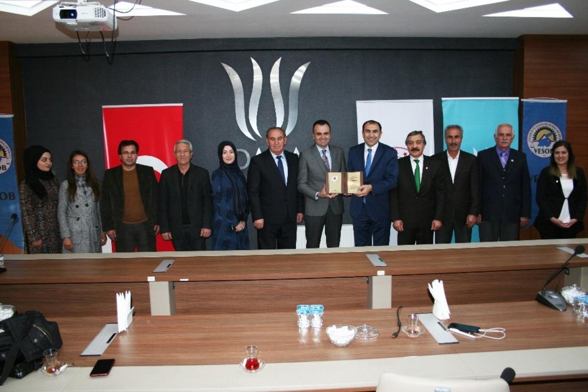 Van&rsquo;da &lsquo;Bir Lisan Bir İnsan&rsquo; projesi