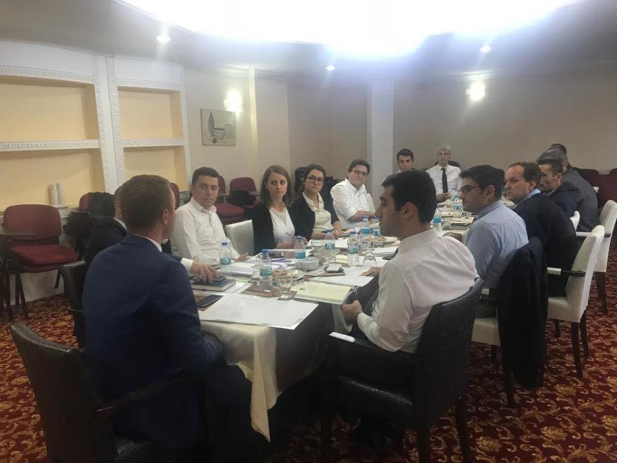 K&ouml;rfezin temizlik işleri m&uuml;d&uuml;rleri bir araya geldi