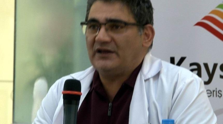 KBB Uzmanı Dr. Erdal Cahit Top&ccedil;u: &ldquo;&Ouml;ks&uuml;r&uuml;k akciğerleri koruma mekanizmasıdır&rdquo;