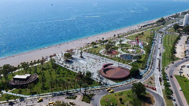 Başkan Böcek’e Sahil Antalya daveti