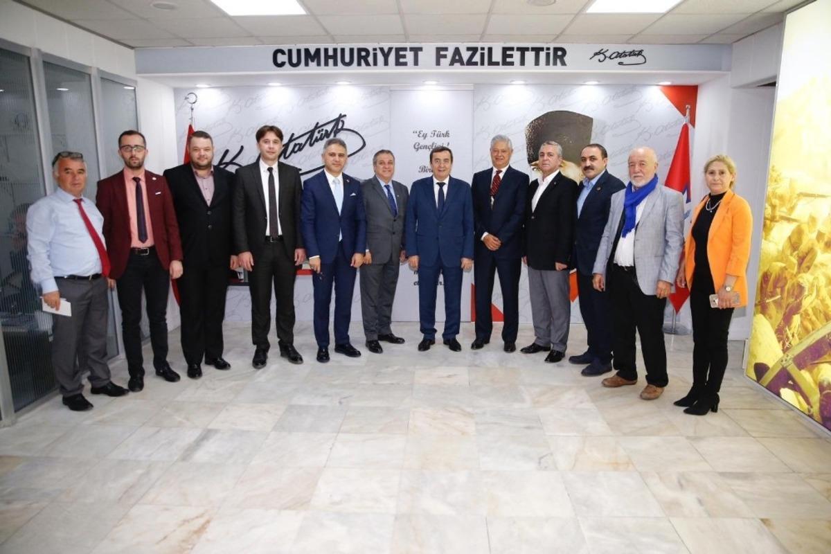 Kemeraltı i&ccedil;in birliktelik vurgusu