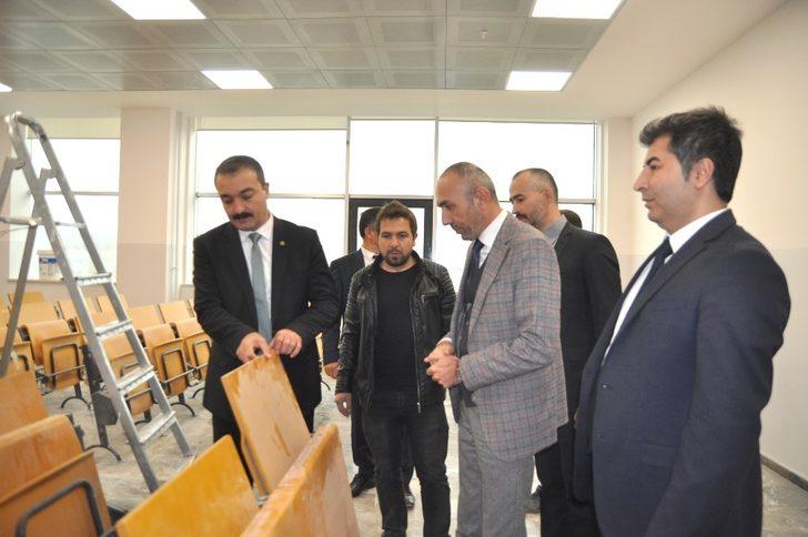 Rektör Öztürk Sungurlu’da incelemelerde bulundu G4