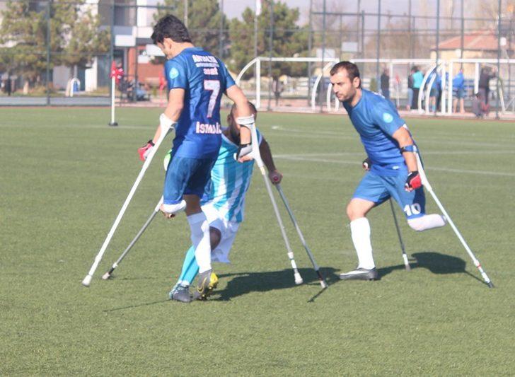 Melikgazi Ampute,  galibiyeti Bülent Uygun’a hediye etti G2