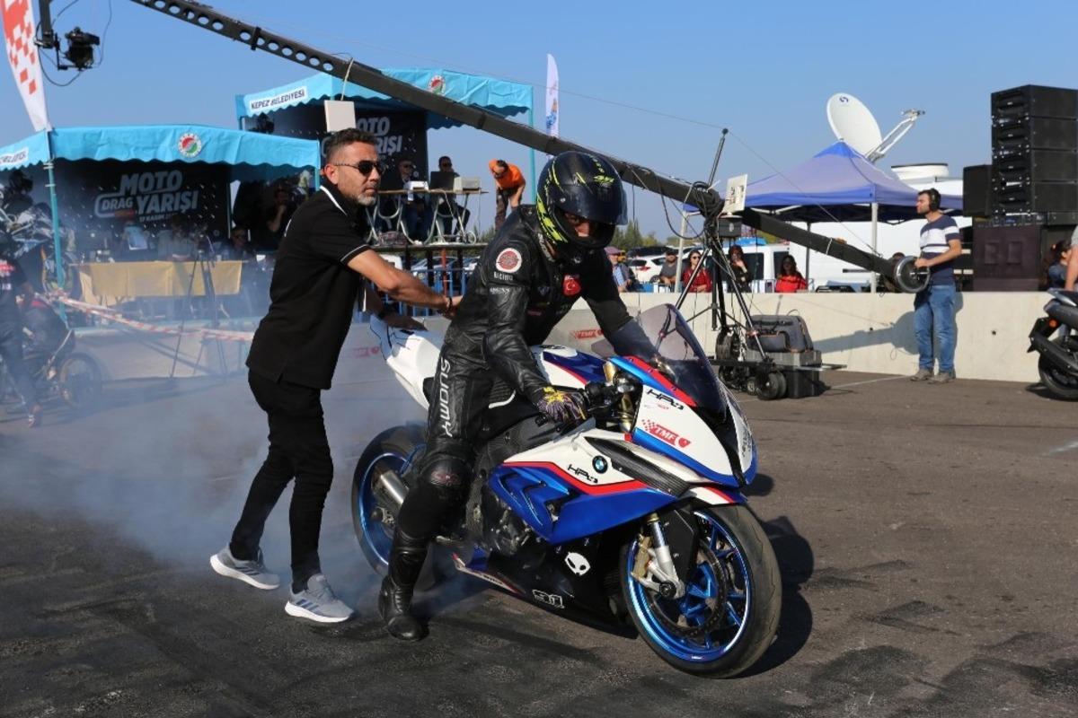 Hız tutkunları Kepez&rsquo;de buluştu