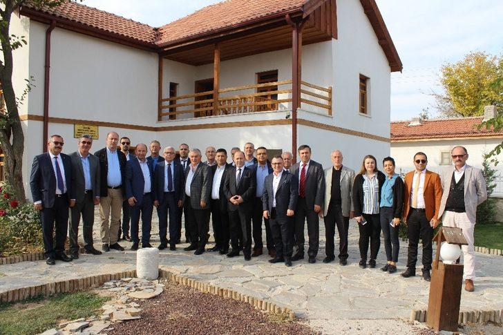 Susurluk Ticaret Odası Polatlı’nın tarihi alanlarını gezdi G1