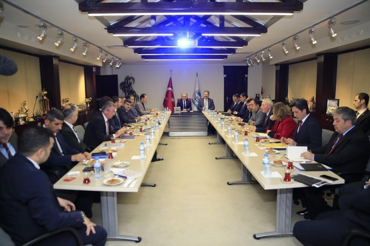 Başkan B&uuml;y&uuml;kkılı&ccedil;:&ldquo;Tek belediye anlayışı ile &ccedil;alışıyoruz&rdquo;