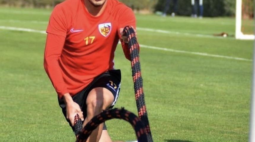 Nurettin Korkmaz hırs k&uuml;p&uuml;