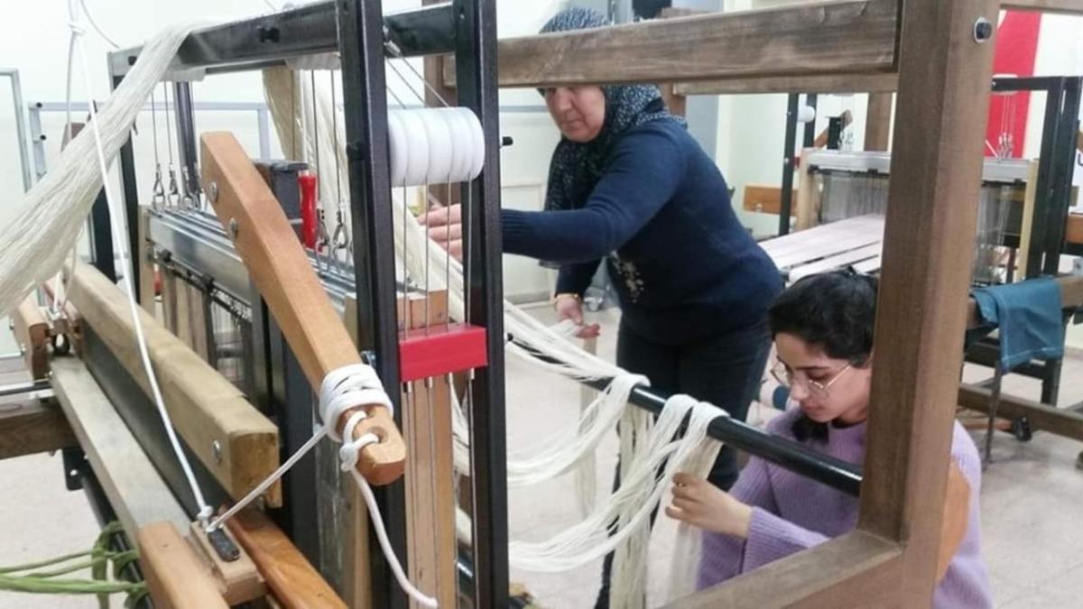 &rsquo;Ge&ccedil;mişten geleceğe Mezitli dokuması&rsquo; projesi &ouml;d&uuml;l getirdi