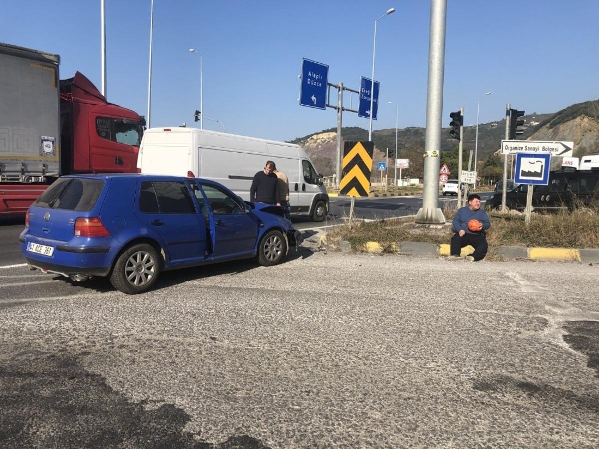 Ereğli OSB kavşağında kaza: 2 yaralı