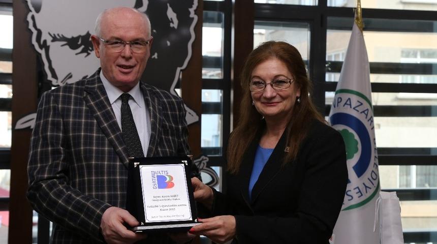 Bulgar-T&uuml;rk İşadamları Derneği&rsquo;nden Kazım Kurt&rsquo;a ziyaret