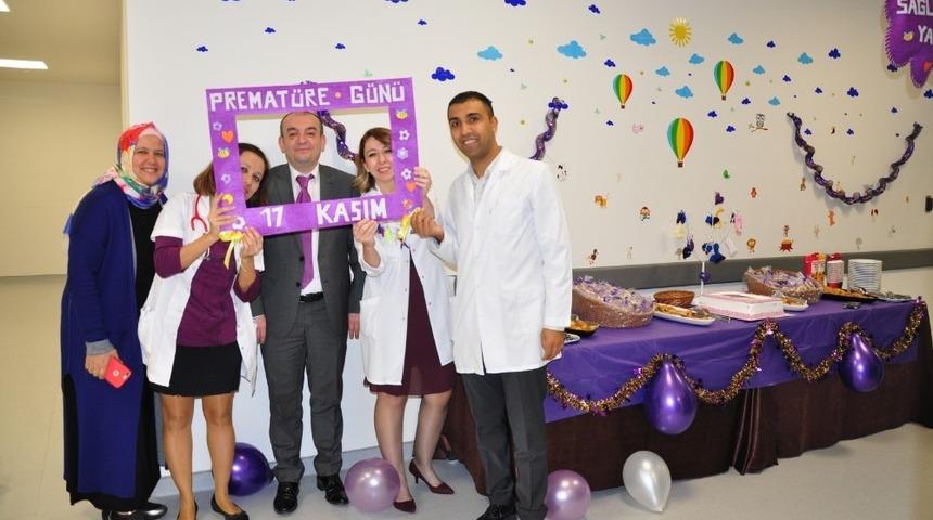 Manisa Şehir Hastanesinde "Premat&uuml;re G&uuml;n&uuml;" etkinliği