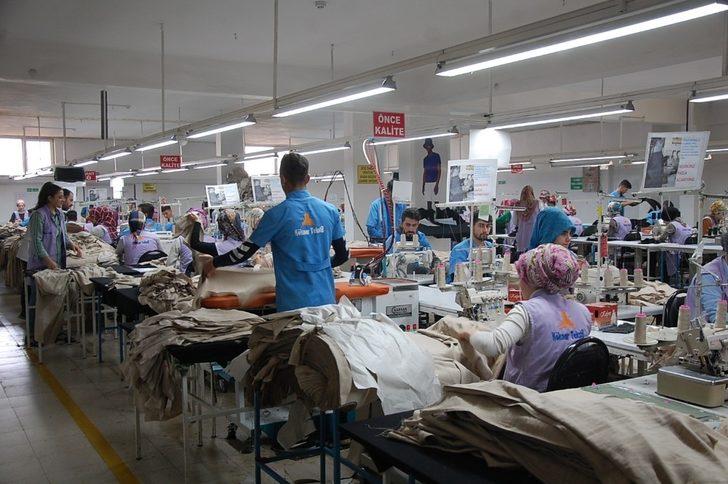 Dünyaca ünlü markalar Güroymak’ta üretiliyor G1