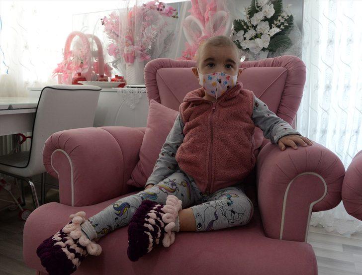 Vali Funda Kocabıyık, HLH hastası Esila bebeği ziyaret etti G1