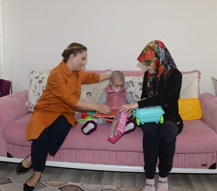 Vali Funda Kocabıyık, HLH hastası Esila bebeği ziyaret etti G4