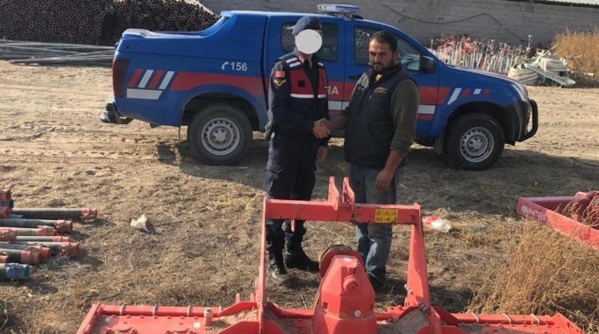 Toprak işleme aletini &ccedil;alan bir kişi yakalandı