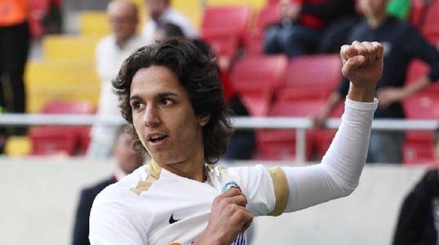 Kayserispor'un 15 yaşındaki yıldızı Emre Demir'e Sevilla kancası
