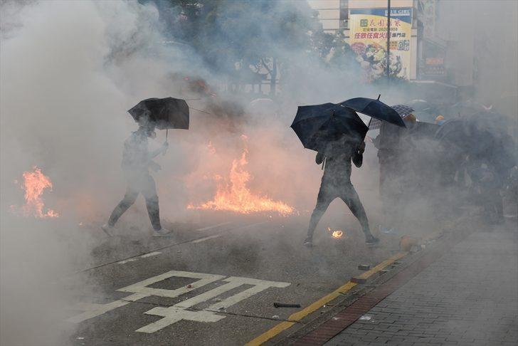 İngiltere'den Hong Kong'da taraflara diyalog çağrısı G5