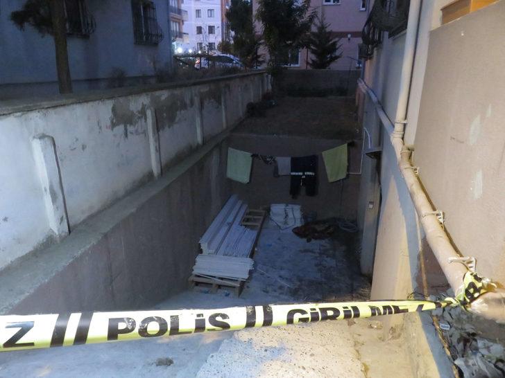 Kartal'da mobilya atölyesinde yangın: 2 kişi öldü G2