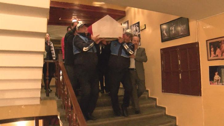 Yıldız Kenter'e veda! İmamoğlu cenazede açıkladı...  G5