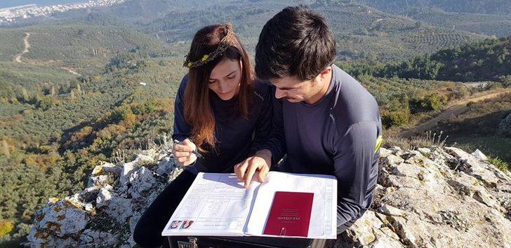 Metrelerce yükseklikte evlendiler! G2