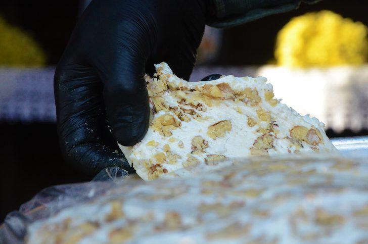 Cevizli helva nasıl yapılır? Bu helvayı yiyen kışın üşümüyor G2