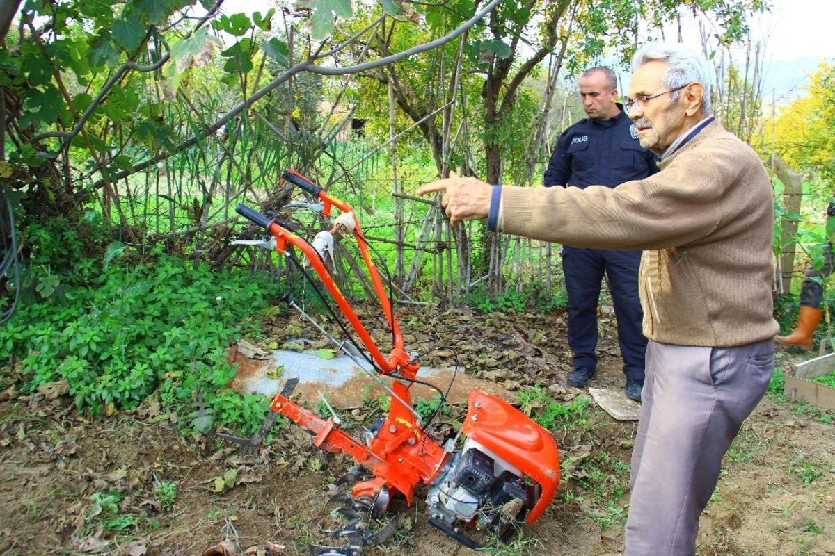 &Ccedil;apa makinesine kapılan yaşlı şahıs ağır yaralandı