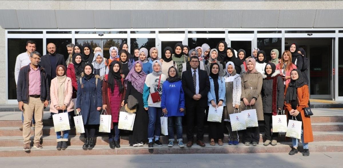 Geleceğin &uuml;niversitelileri Sanko &Uuml;niversitesi&rsquo;nde