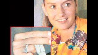 Yüzüğü olay oldu