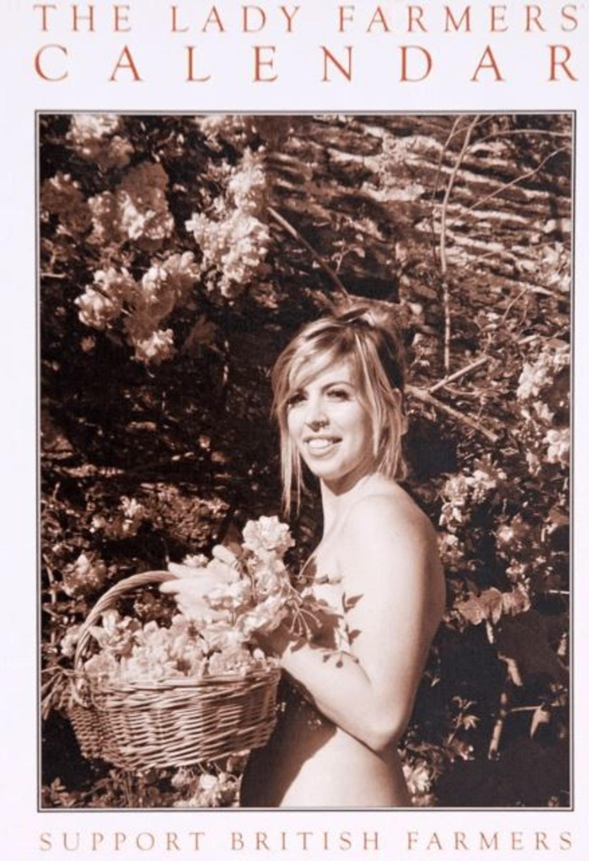 Bunlar nasıl &ccedil;ift&ccedil;i? 2020 takvimi i&ccedil;in soyundular