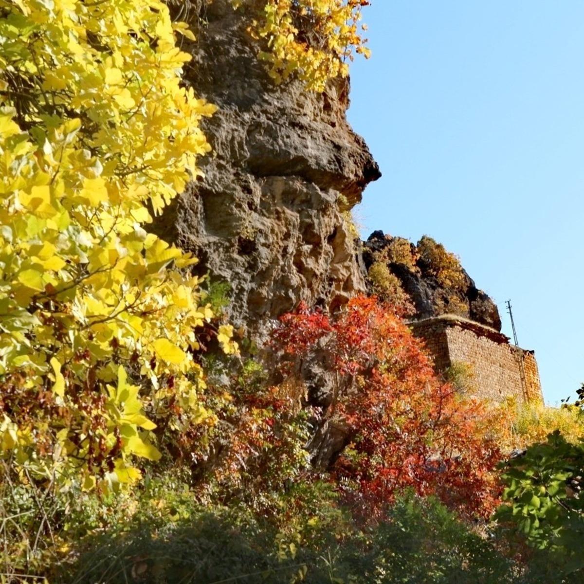 Irak sınırında sonbahar c&uuml;mb&uuml;ş&uuml;