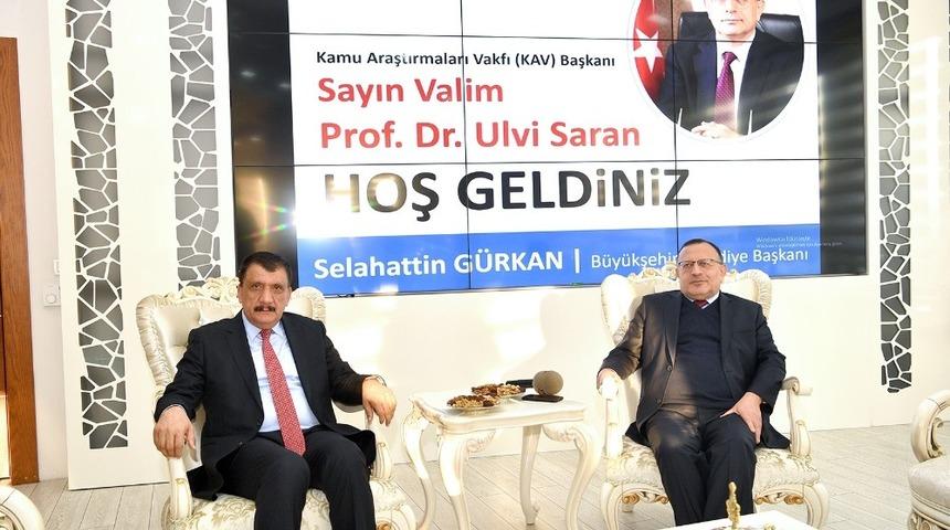 Kamu Araştırmaları Vakfı Başkanı  Saran&rsquo;dan Başkan G&uuml;rkan&rsquo;a ziyaret
