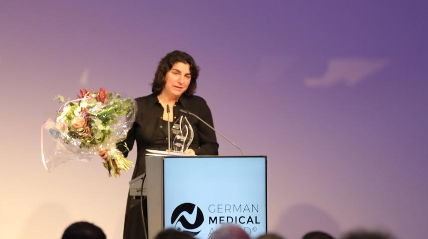 O ülkede yılın doktoru bir Türk oldu!