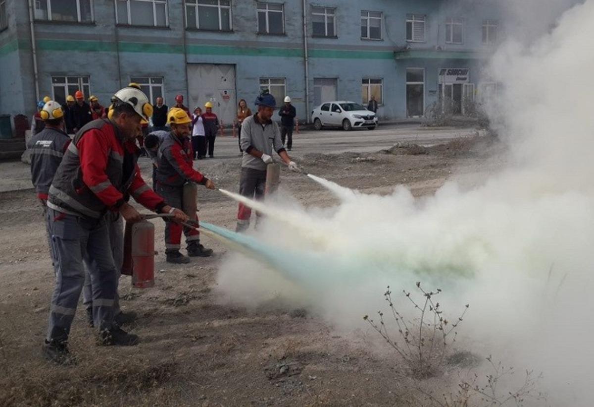 &Ouml;zel sekt&ouml;r kuruluşlarına temel afet bilinci eğitimi verildi