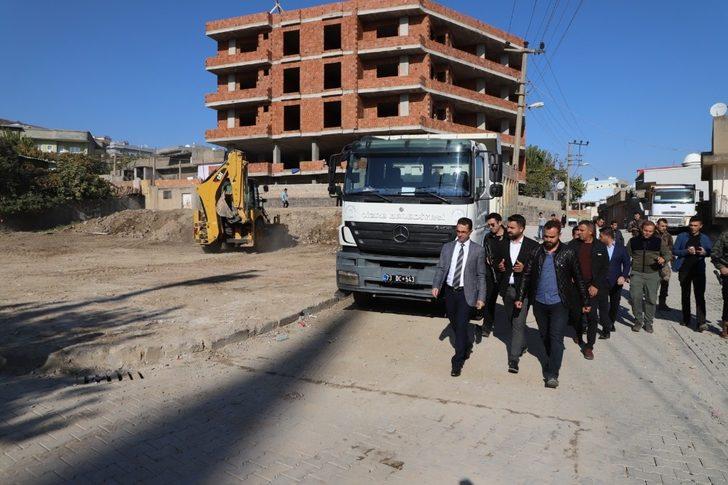 Kaymakam Sinanoğlu üstyapı çalışmalarını inceledi G3