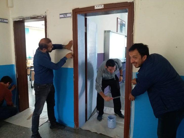 Fedakar öğretmenler okulu güzelleştirdi G1