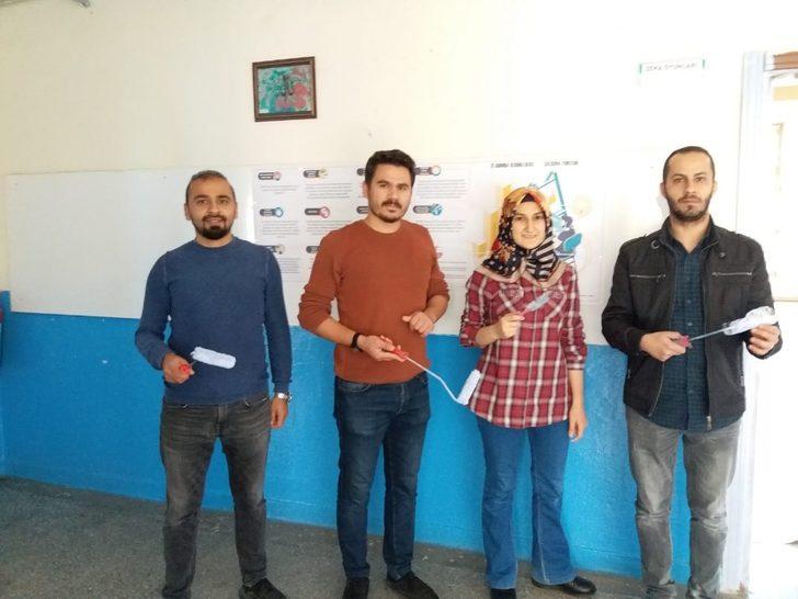 Fedakar öğretmenler okulu güzelleştirdi G5