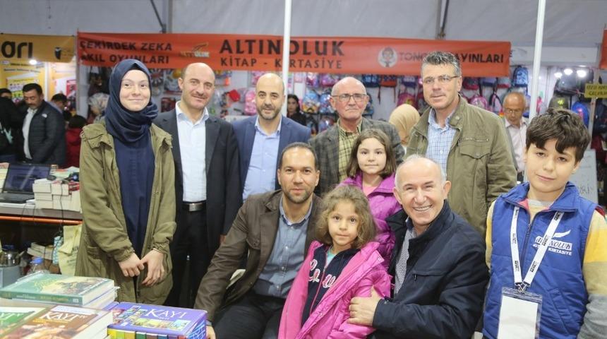 Niğde Belediyesi Kitap Fuarı Kitapseverlerle doldu taştı