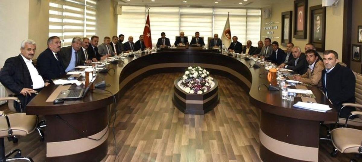 G&uuml;m&uuml;şhane&rsquo;de "Katı Atık Birliği" toplandı