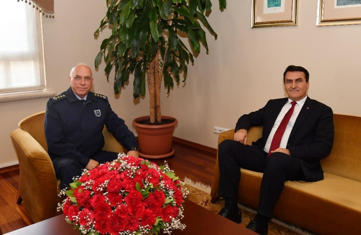 Albay Vatansever&rsquo;den D&uuml;ndar&rsquo;a ziyaret