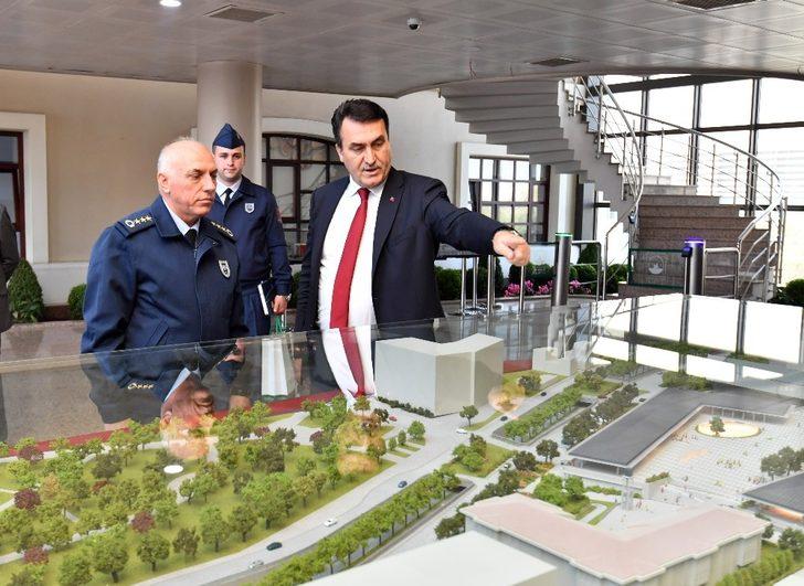 Albay Vatansever’den Dündar’a ziyaret G3