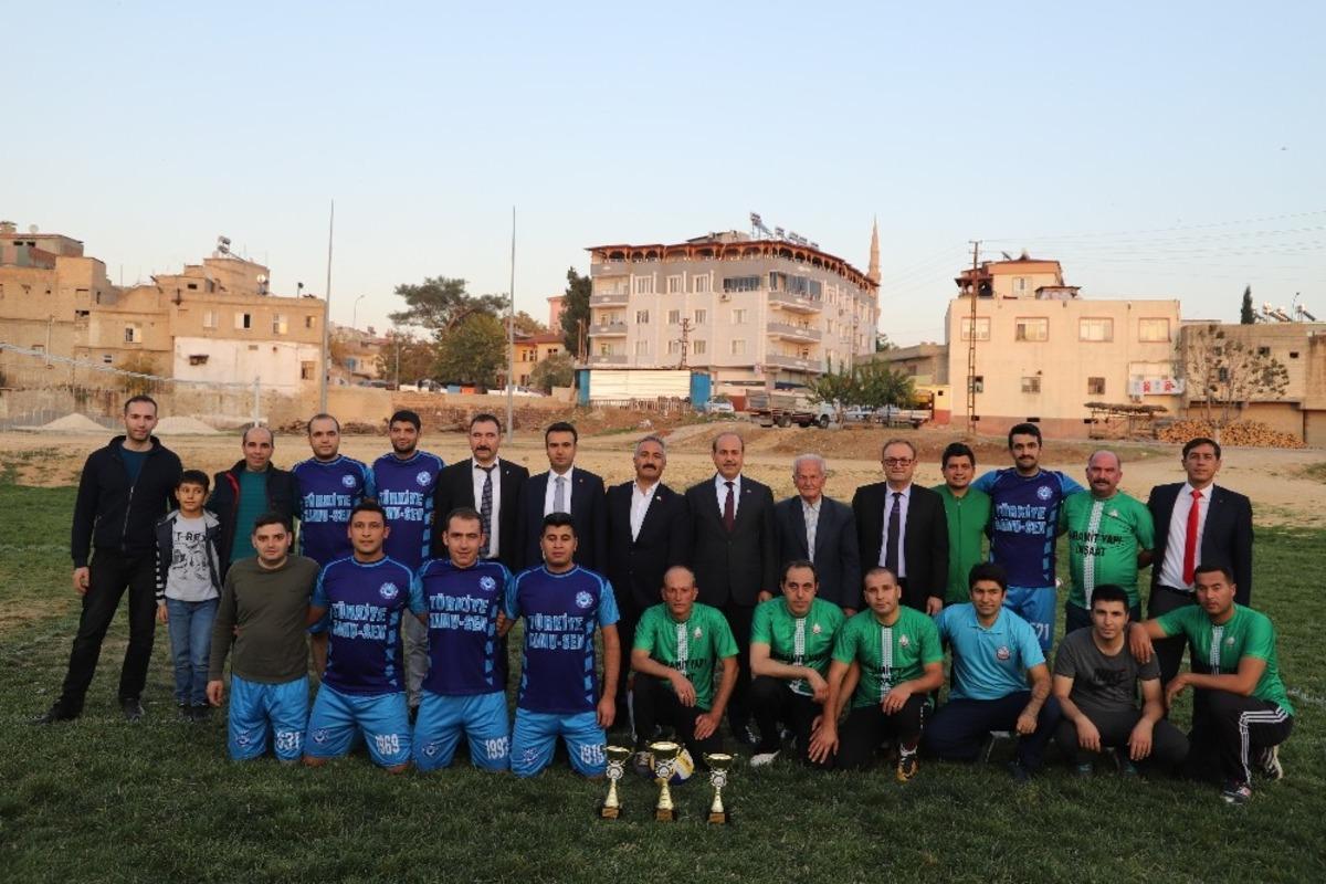 Kurumlar arası voleybol turnuvası sona erdi