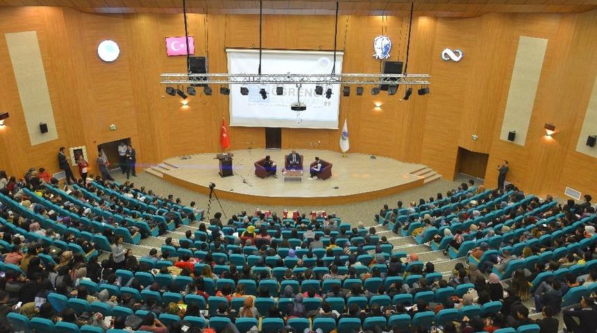 KAE&Uuml;&rsquo;si Rekt&ouml;r&uuml; Vatan  Karakaya: &ldquo;&Ouml;ğrenci odaklı &ccedil;alışmalar y&uuml;r&uuml;t&uuml;yoruz"