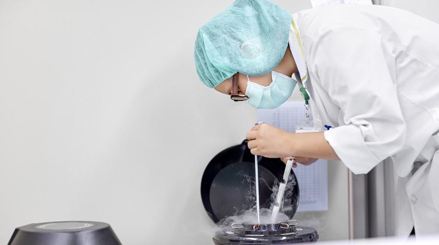 İspanya'da 5 çiftin evlat hasreti kök hücre tedavisiyle son buldu