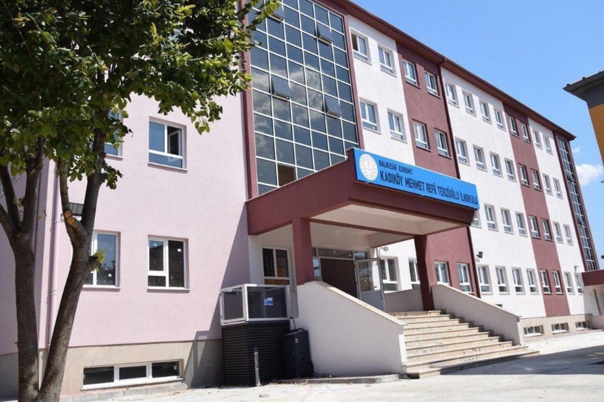 Edremit&rsquo;te eğitim yatırımları hız kesmiyor