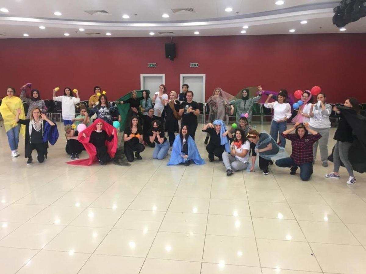 &Ccedil;orlu&rsquo;da &ouml;ğrenmeyi &ouml;ğrenmek isteyen &ouml;ğretmenler i&ccedil;in at&ouml;lyeler d&uuml;zenleniyor