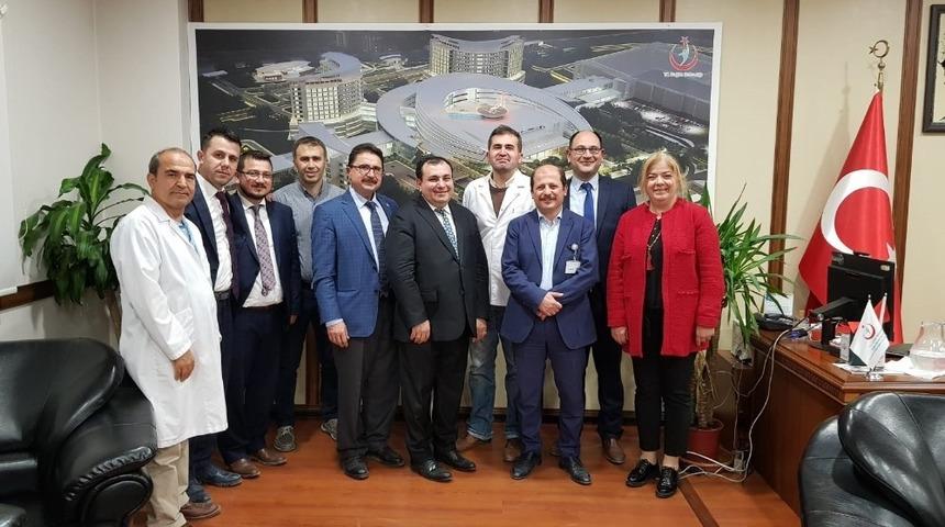 TUK &uuml;yeleri Başhekimi Dr. Mahmut Avcı&rsquo;yı ziyaret etti