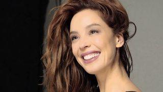 Azra Akın televizyona geri dönüyor! 