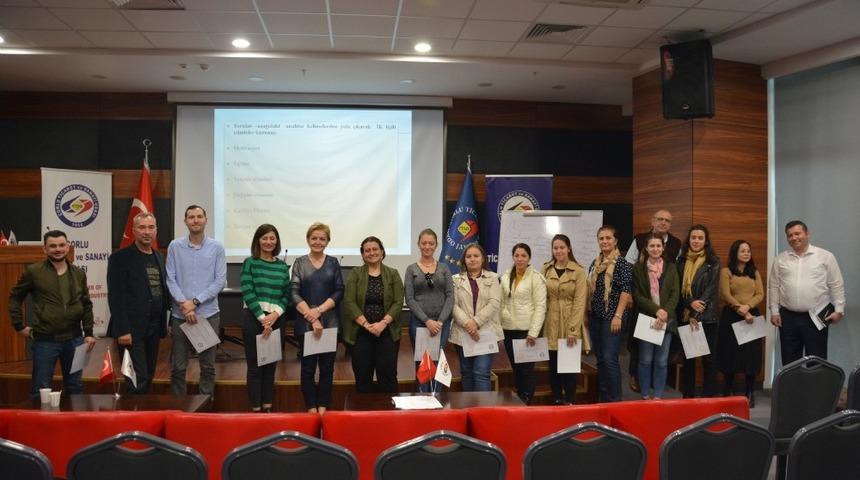 &Ccedil;orlu TSO Akademi&rsquo;nin eğitimleri s&uuml;r&uuml;yor